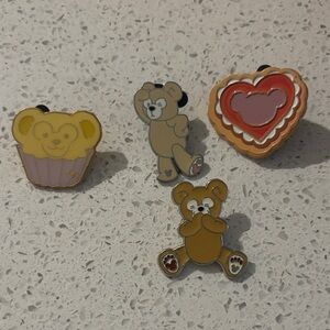 Disney Duffy the Bear set of 4 pins